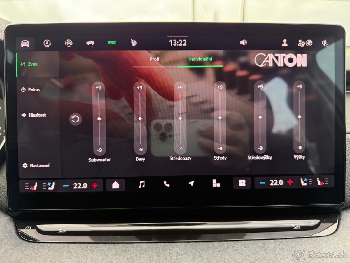 Škoda Octavia Combi 2.0TDI TOP SELECTION DSG,110kW,A7,5dv. - 12