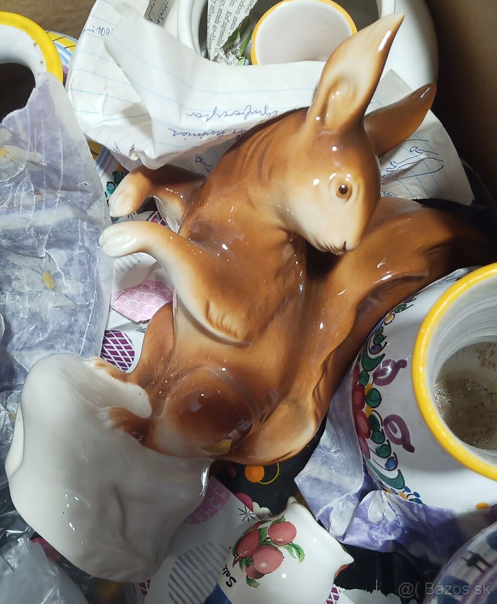 Modranská keramika - vaza krčah tanier drevená polica ... - 12