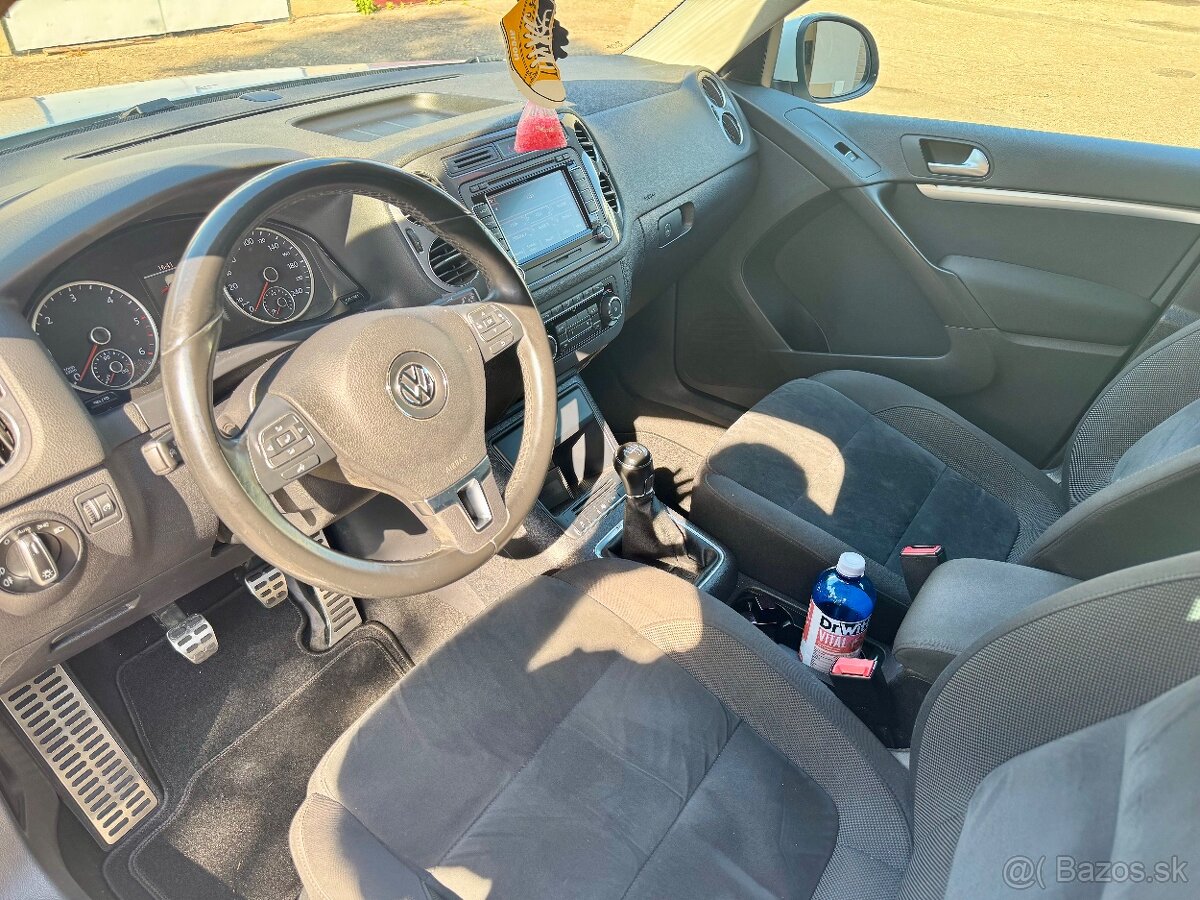 Volkswagen Tiguan 4X4 sport - 12