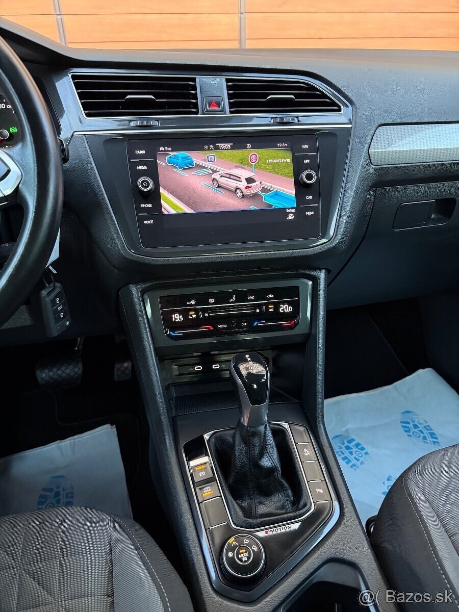 Volkswagen Tiguan 2.0 TDI EVO Life 4Motion DSG - 12
