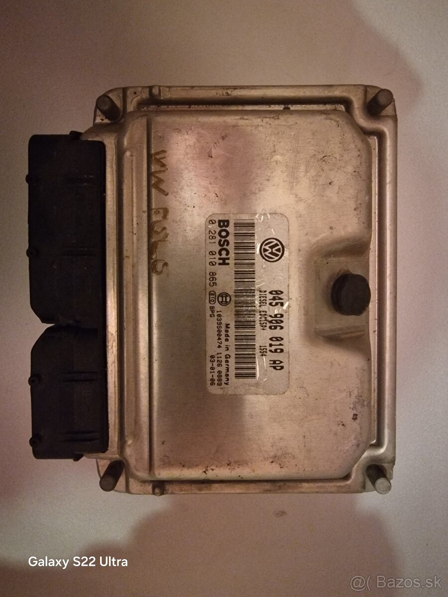 Predám riadiacu jednotku ECU - 12