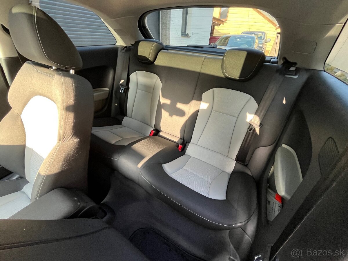 Predám Audi A1 1.6tdi 77kw - 12