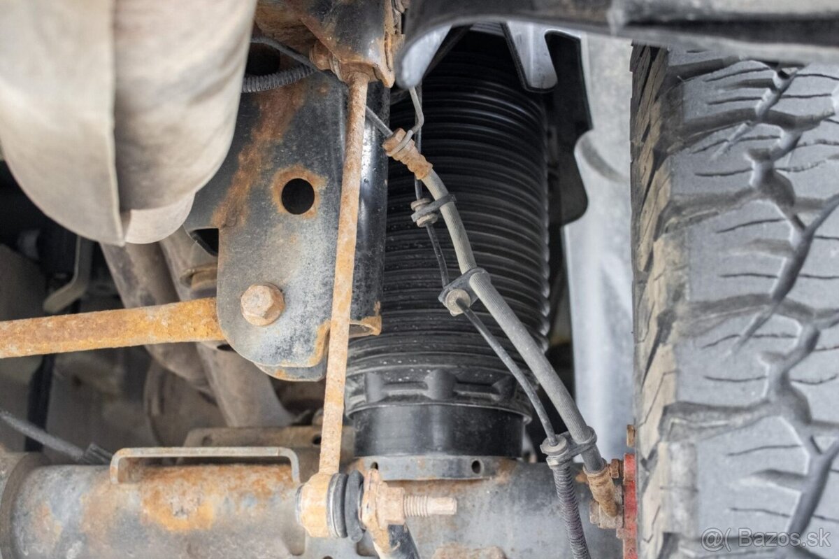 Dodge RAM 1500 / 4x4 / LARAMIE / 295kW / AT8 - 12