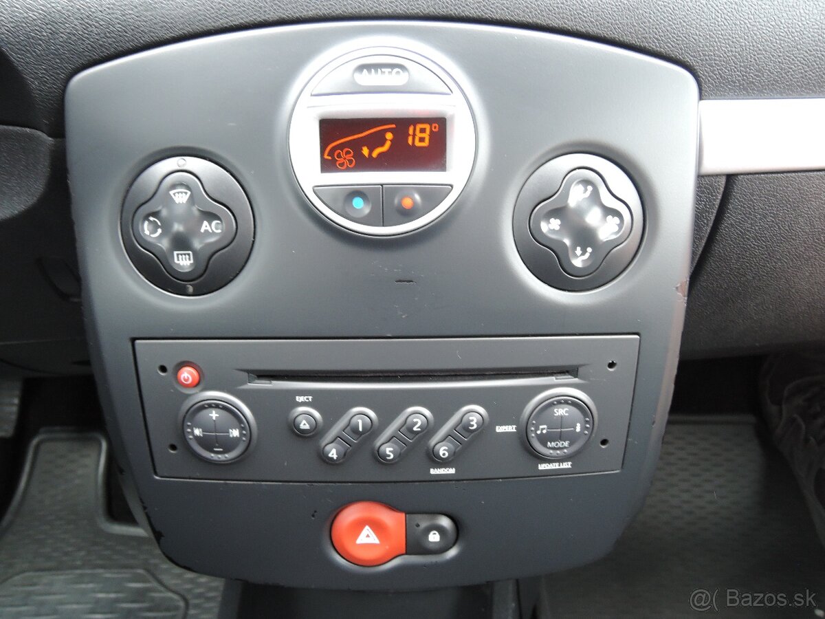 Renault Clio Grandtour 1,2 TCe Servis DigiKlima 2009 - 12