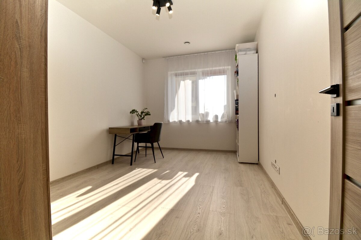 PREDAJ - 4 izbový rodinný dom Lučenec - 12