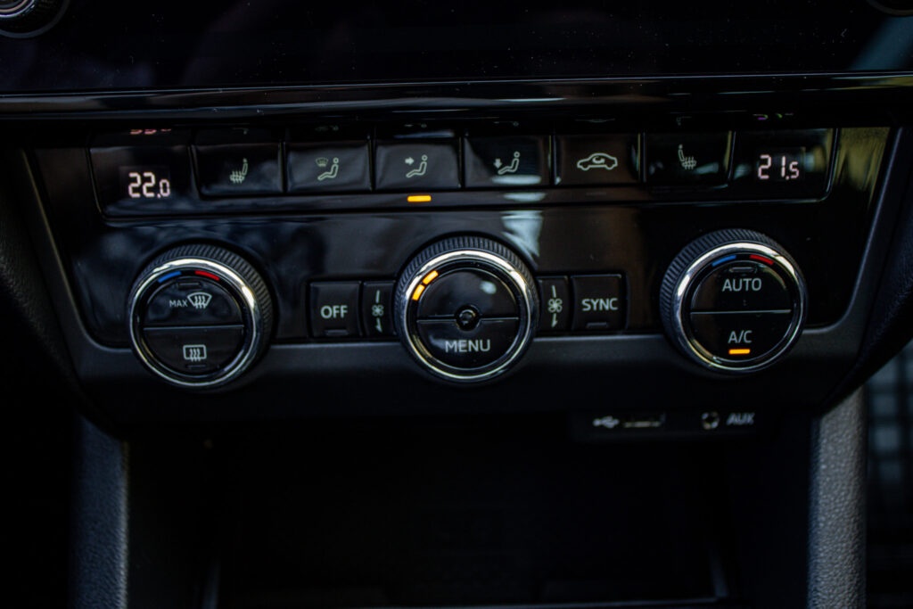 Škoda Octavia SCOUT 2.0 TDI DSG 4x4 - 12