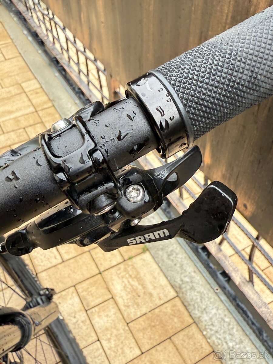 Specialized E-bike - 12