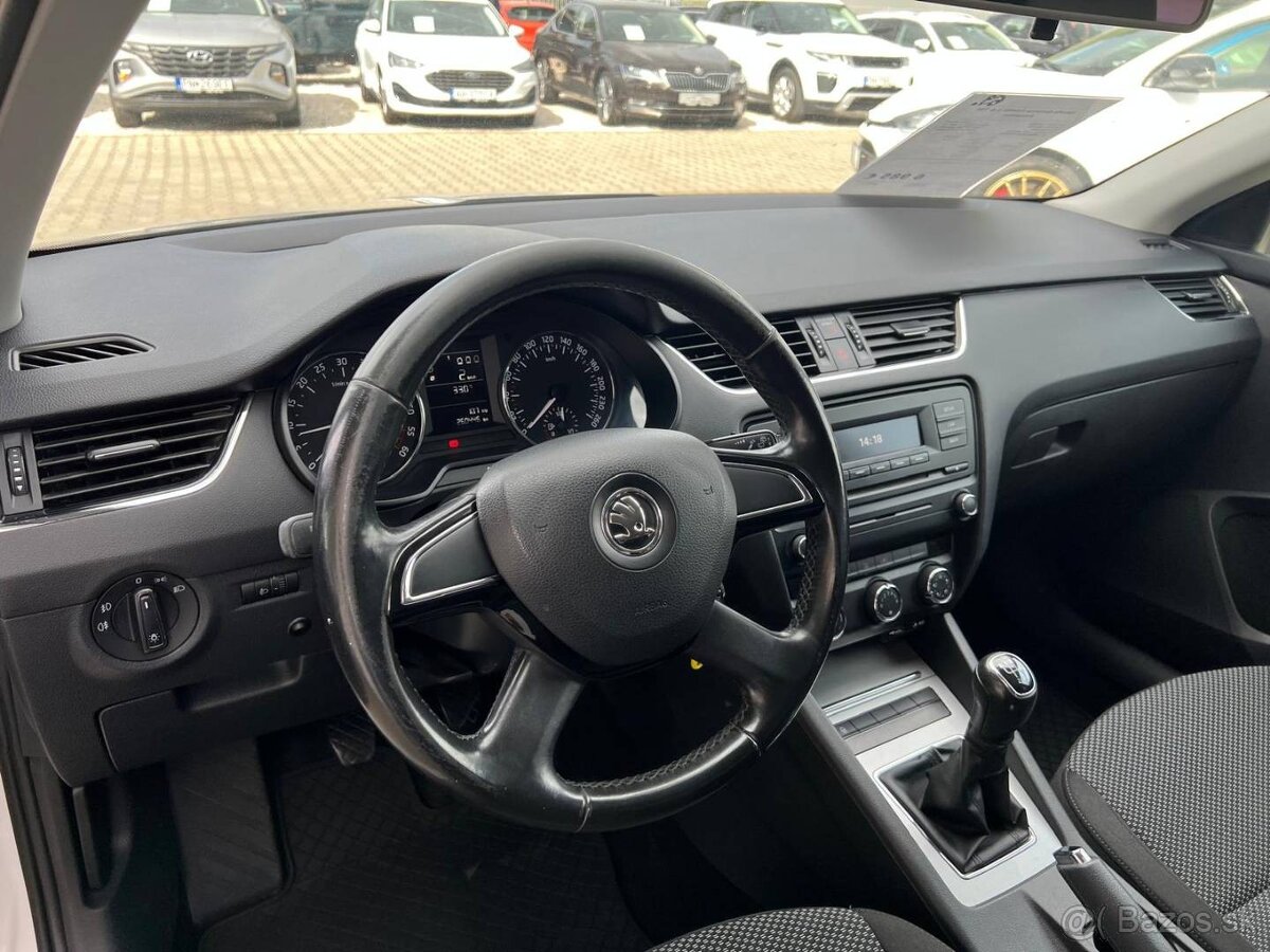 Škoda Octavia Combi 1.6 TDI Ambition - 12