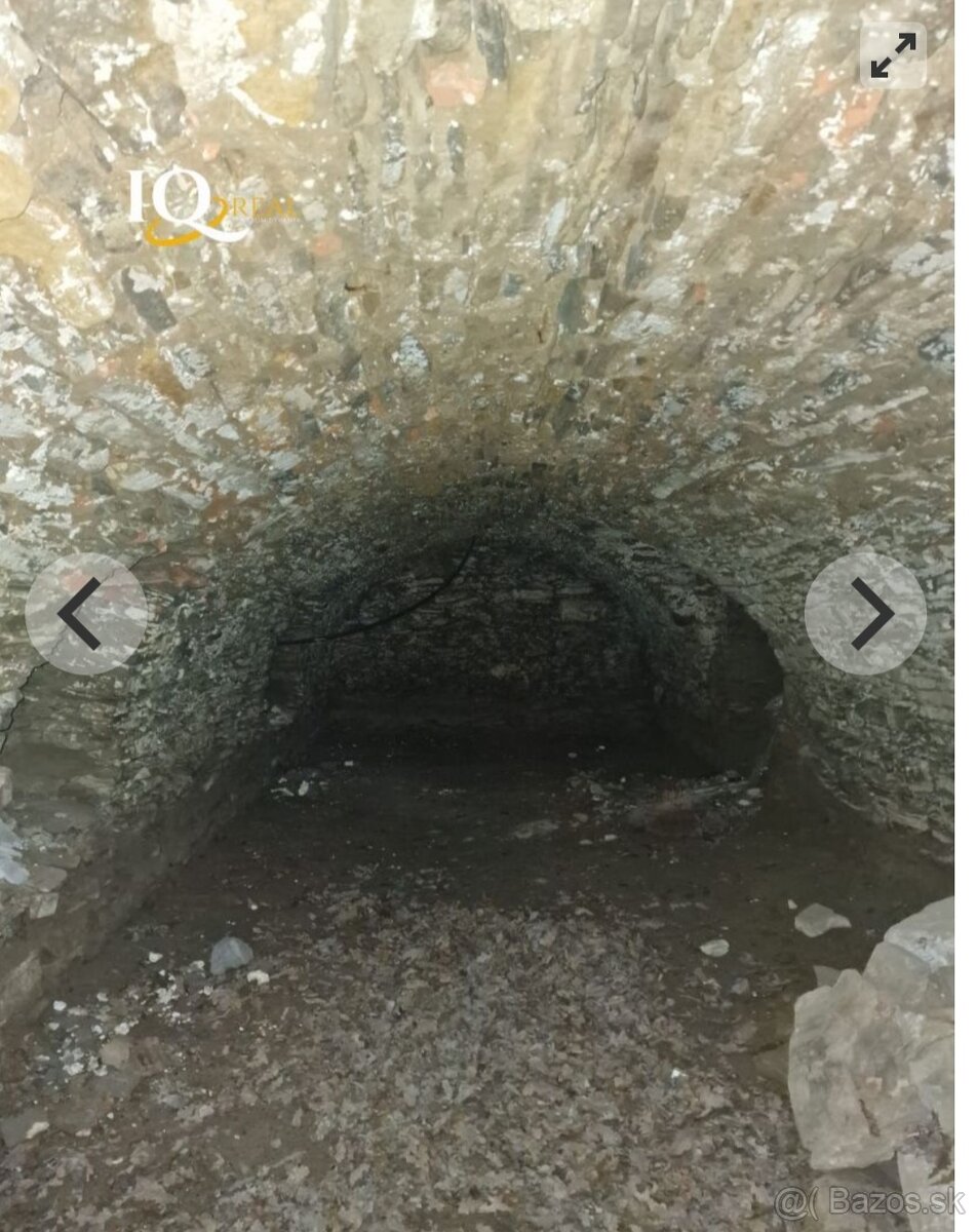 Ponúkam na predaj halu/budovu v Lipanoch - 12