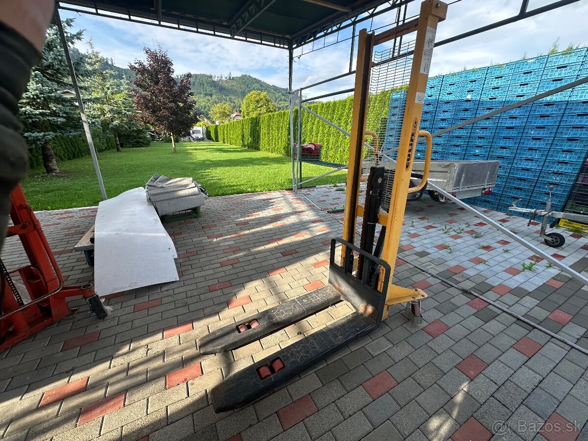 Vysokozdvižné vozíky - 12