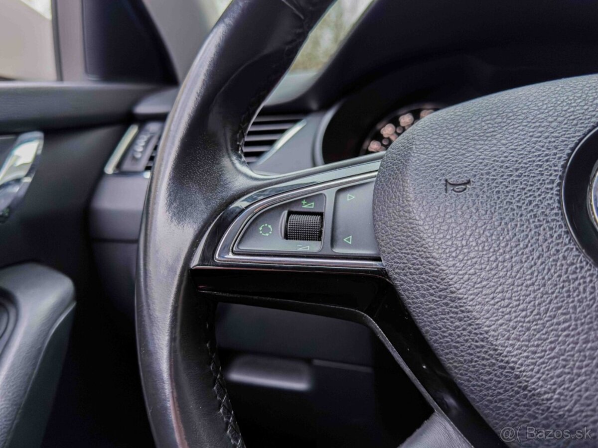Škoda Octavia Combi 2.0 TDI Ambition - 12