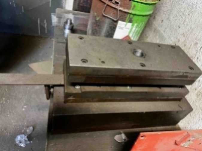 Excentrický lis LE 400, rok výroby 1963 - 12