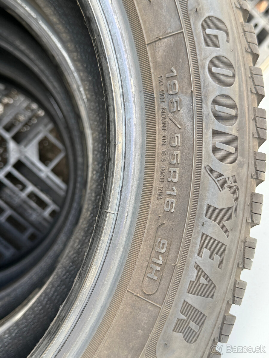 PREDÁM 4 kusy zimné pneumatiky GOODYEAR 195/55 R16 91H - 12