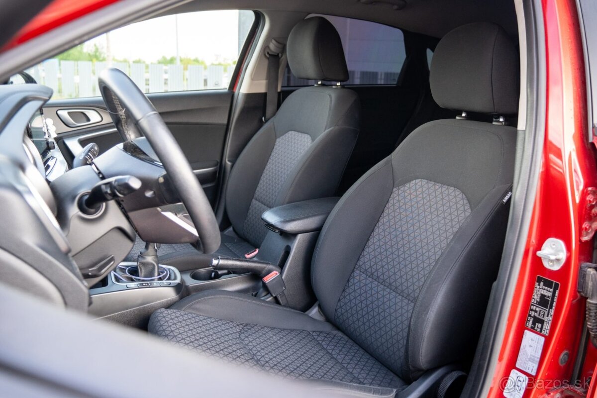 Kia Ceed SW 1.6 CRDi MHEV - 12