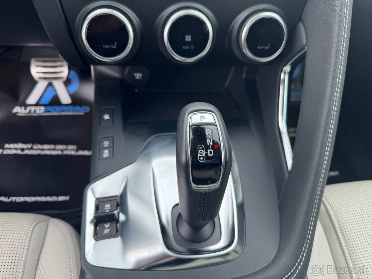Jaguar E-Pace 2.0 I4 249k R-Dynamic S AWD A/T - 12