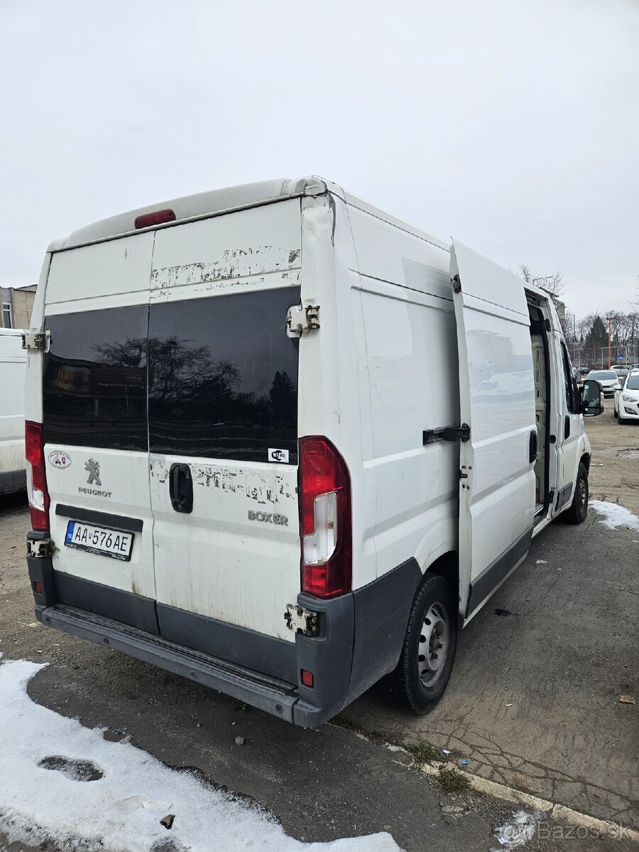 Peugeot boxer 2.2 - 12
