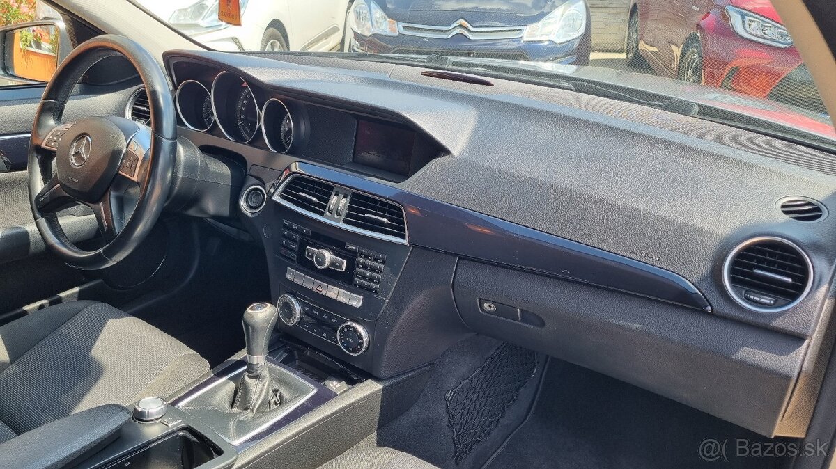 Mercedes-Benz C trieda Sedan 180CDi - 12