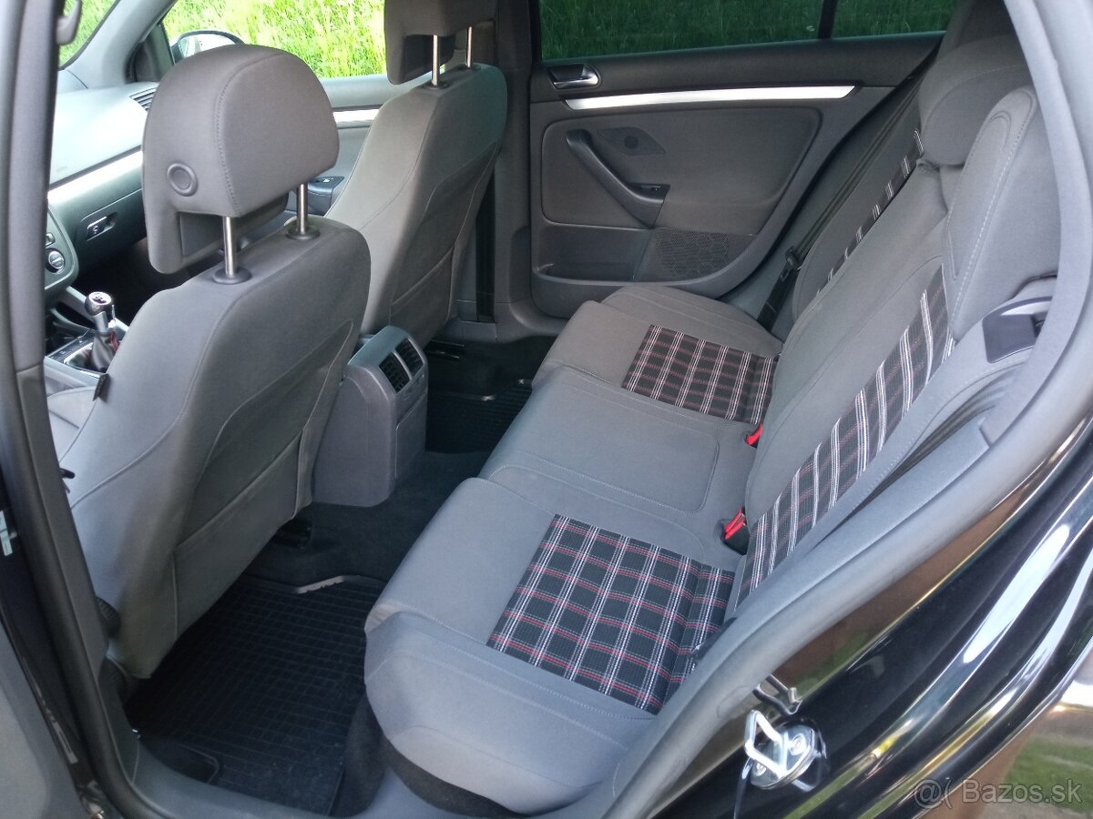 Volkswagen Golf GTI 2.0 147kw 200PS - 12