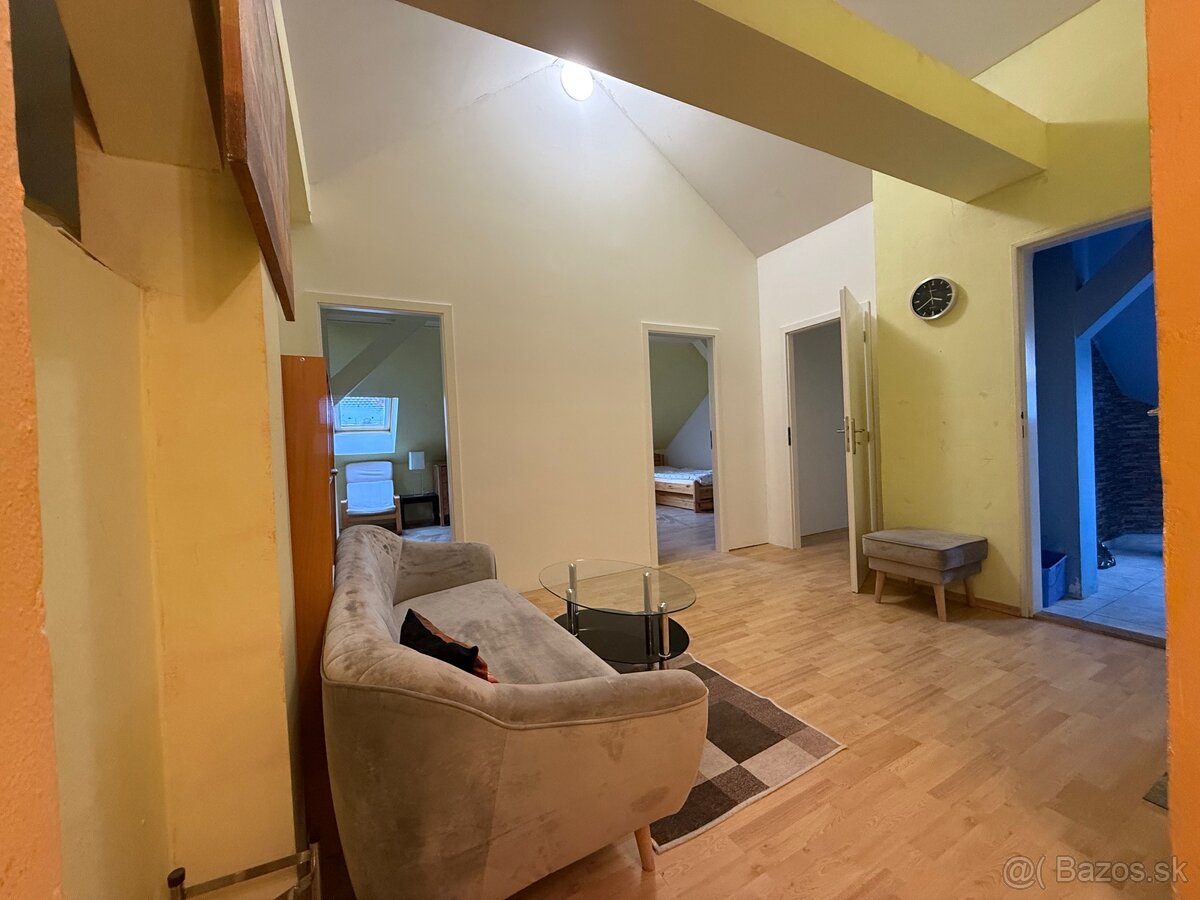 🏡 BYT v úplnom centre Bratislavy /4 SAMOSTATNÉ IZBY - 12