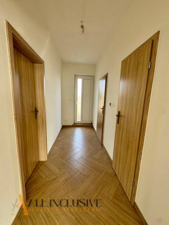 ALL INCLUSIVE l NA PRENÁJOM 4 IZBOVÉ RODINNÉ DOMY , ČENKOVCE - 12