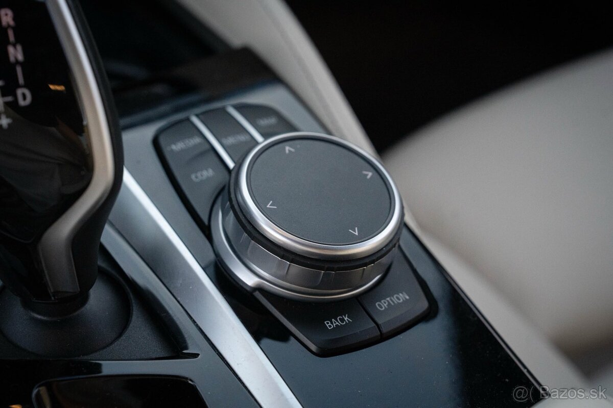 BMW 530E M SPORT SALOON PHEV XDRIVE - 12