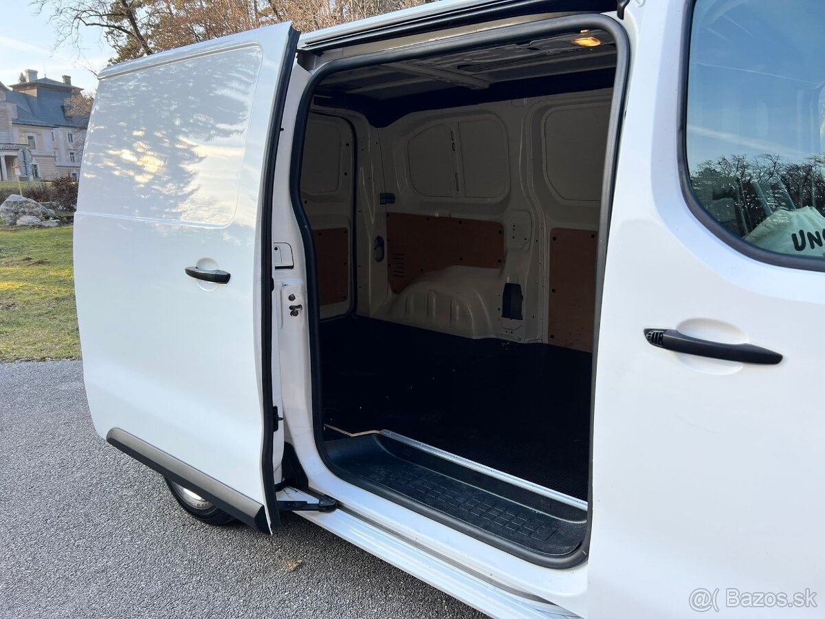 Peugeot Expert 2.0 BlueHdi L2H1 - 12