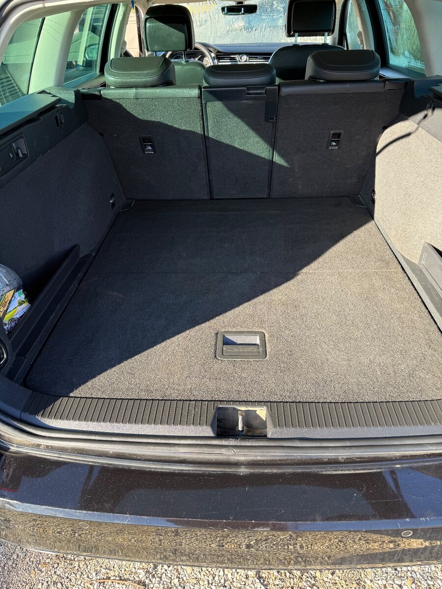 Vw Passat r-line - 12