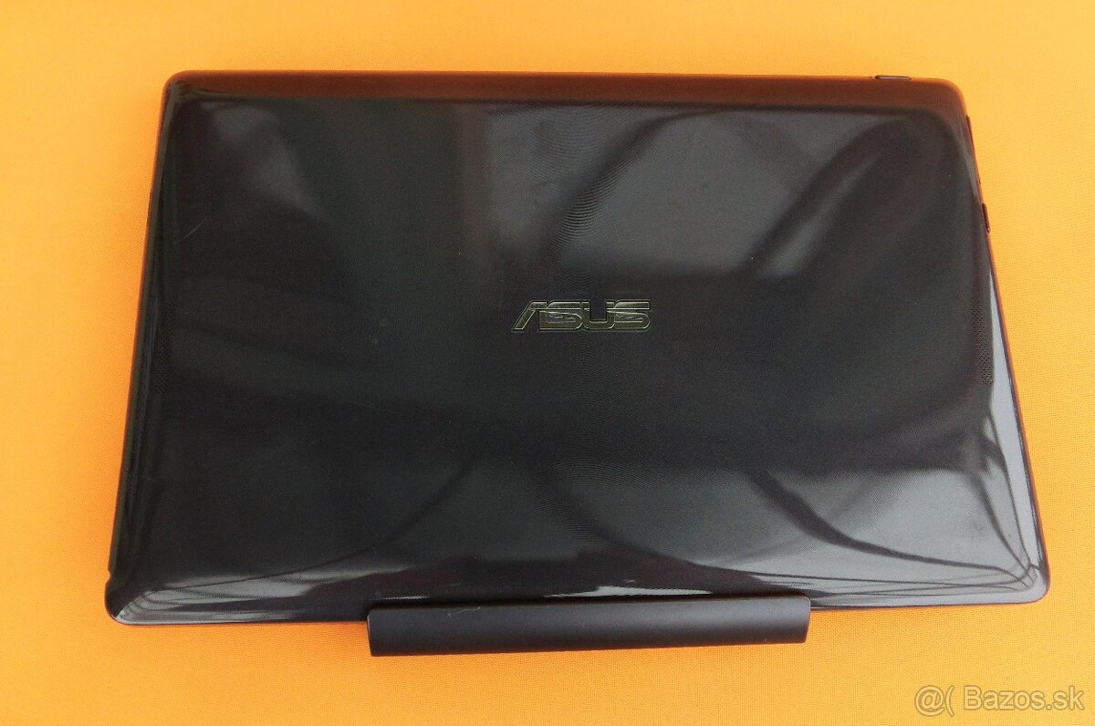 Tablety na náhradné diely . - 12