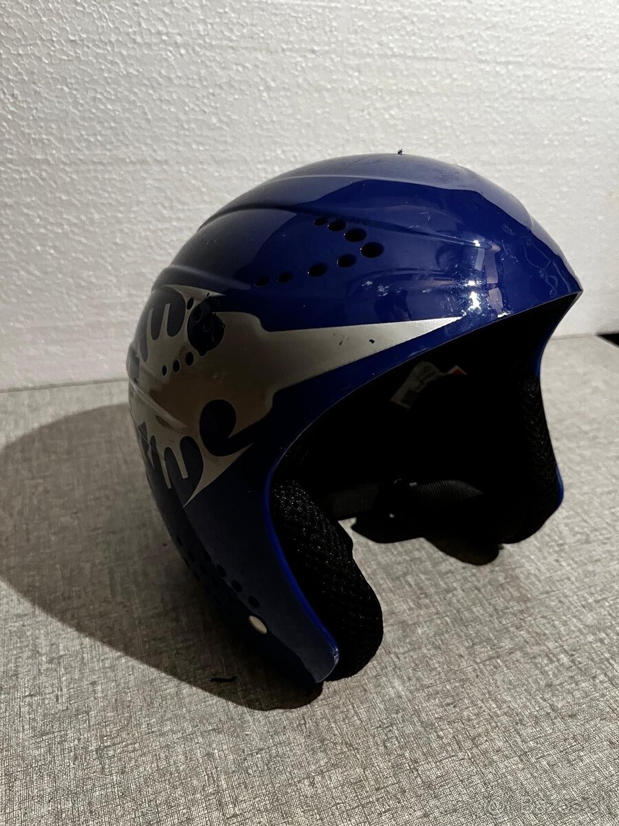 Lyže a lyžiarky rôzne veľkosti - 12