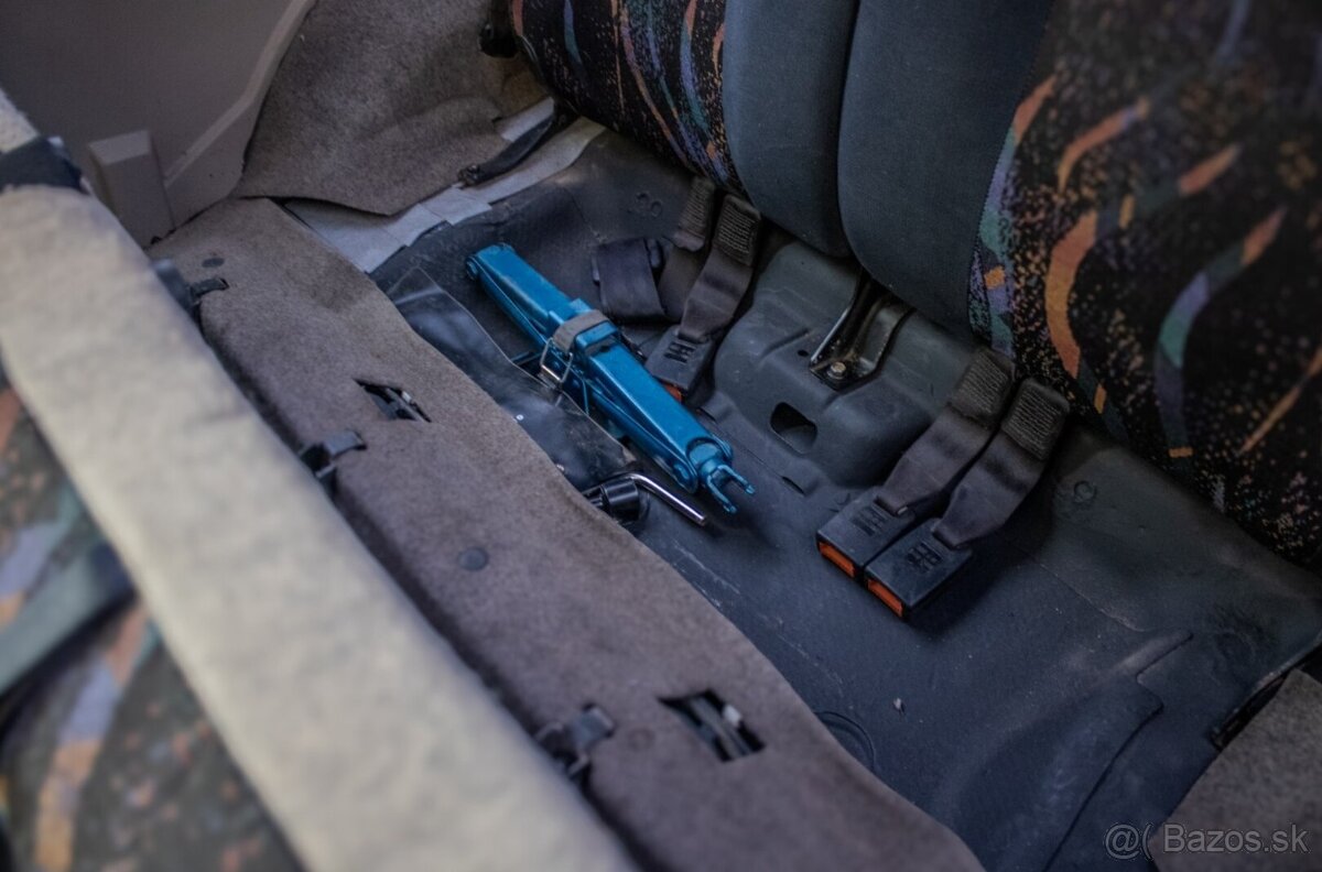 Nissan Terrano II 2.7 tdi Sport - 12