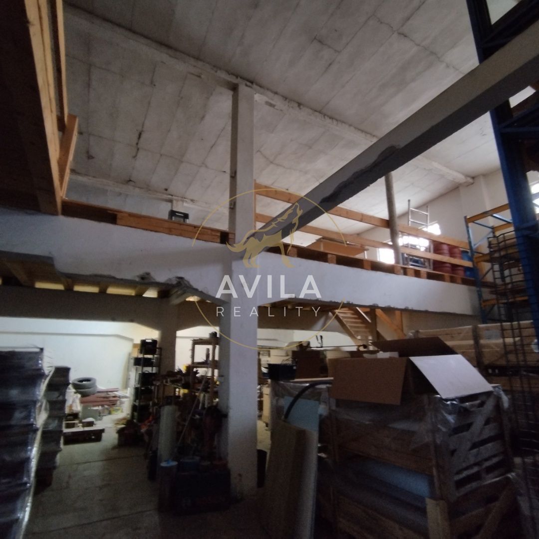 PREDAJ: SKLADOVÝ, VÝROBNO-PREVÁDZKOVÝ AREÁL - 12