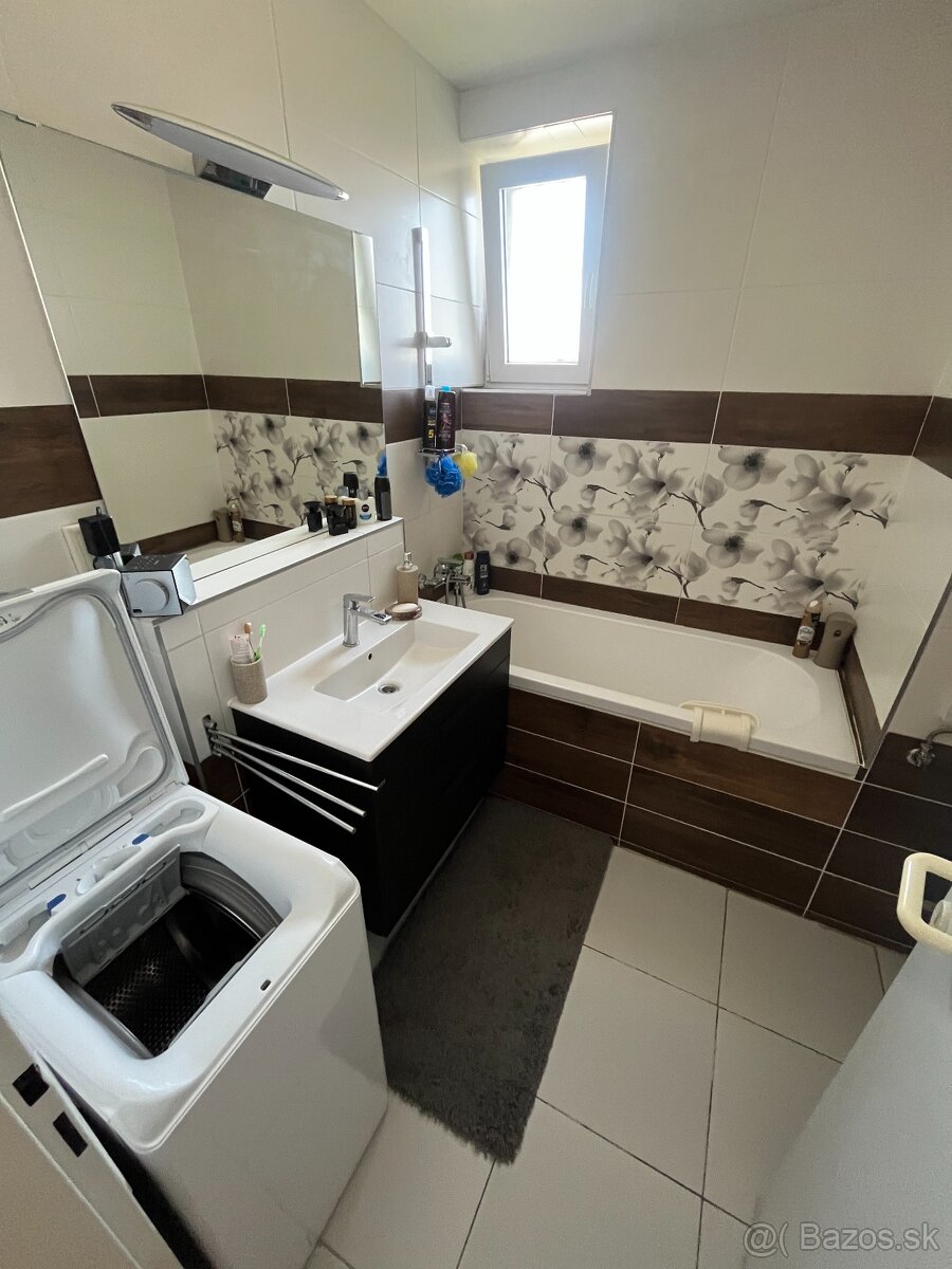 Znížená cena Exkluzívne 2 izb. byt na Čermáni - 12