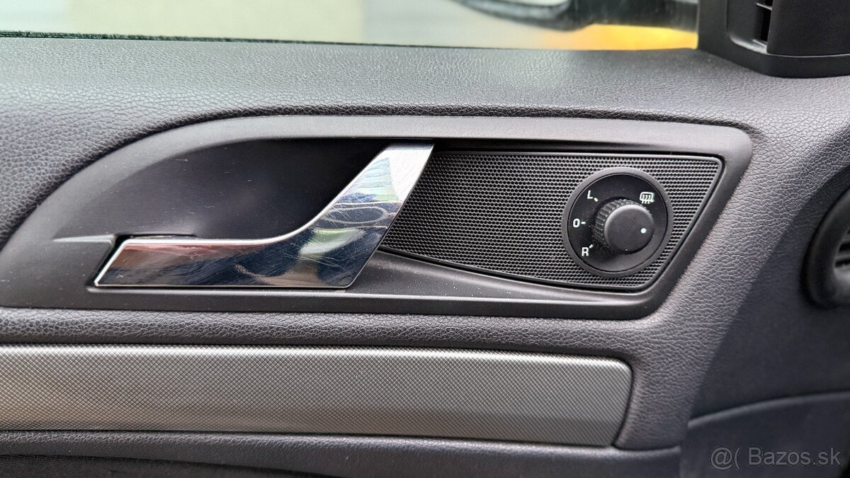 Škoda Octavia 2 sedan, 2008, 1.9 TDi, nová STK/EK - 12