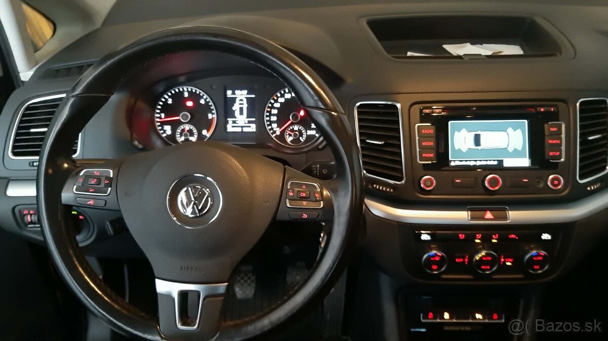 VW Sharan 2.0 TDI Comfortline - 12