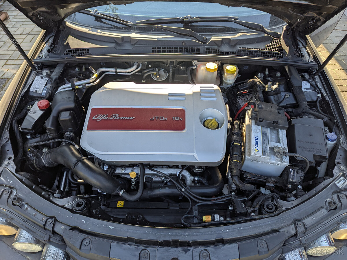 Alfa Romeo 159 1.9 JTDm 110kw - 12