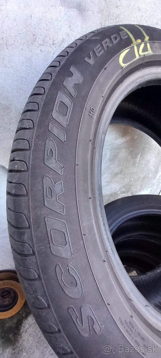 Predam letne pneumatiky 235/55 r19 - 12