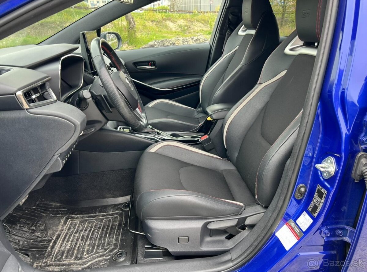 Toyota Corolla GR - 12