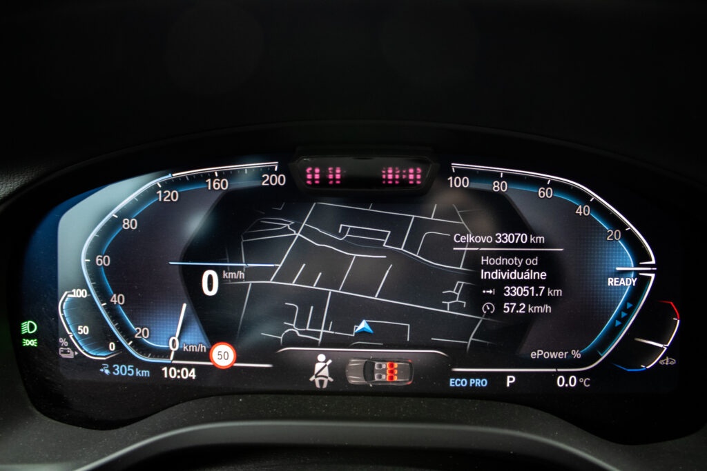 BMW iX3 Panoráma 210kW Harman Kardon - 12