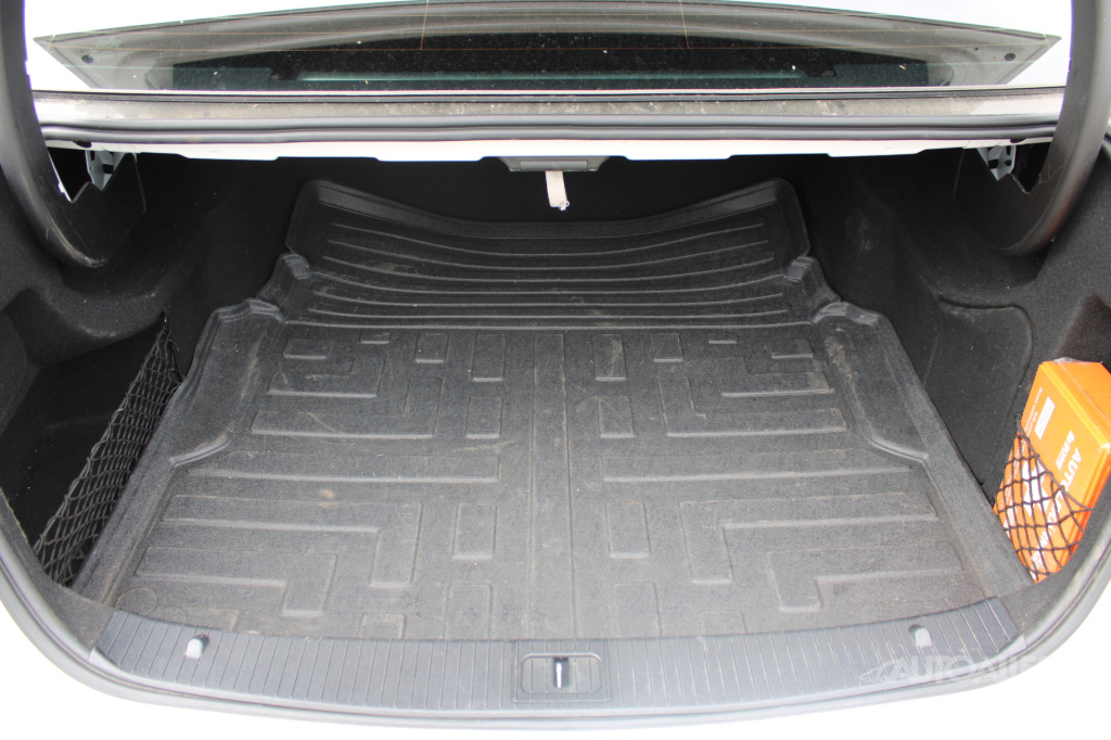 Mercedes-Benz E 220 2,2 CDi 100 kW - 12