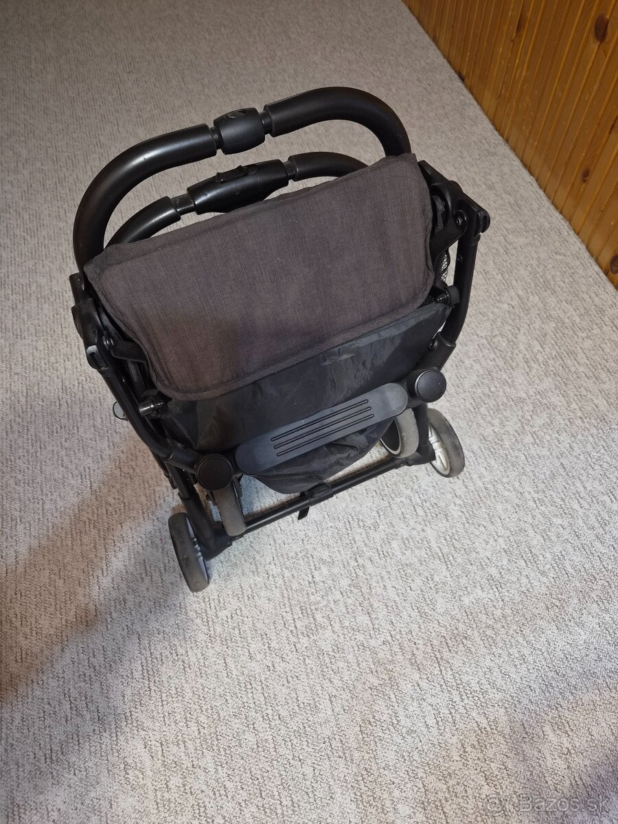 Cestovný kočiar chicco trolley me - 12