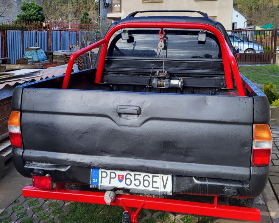 Predám havarovane Mitsubisi L200 - 12
