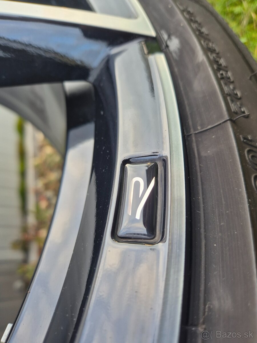 VW TOUAREG R22 R-LINE ESTORIL - 12