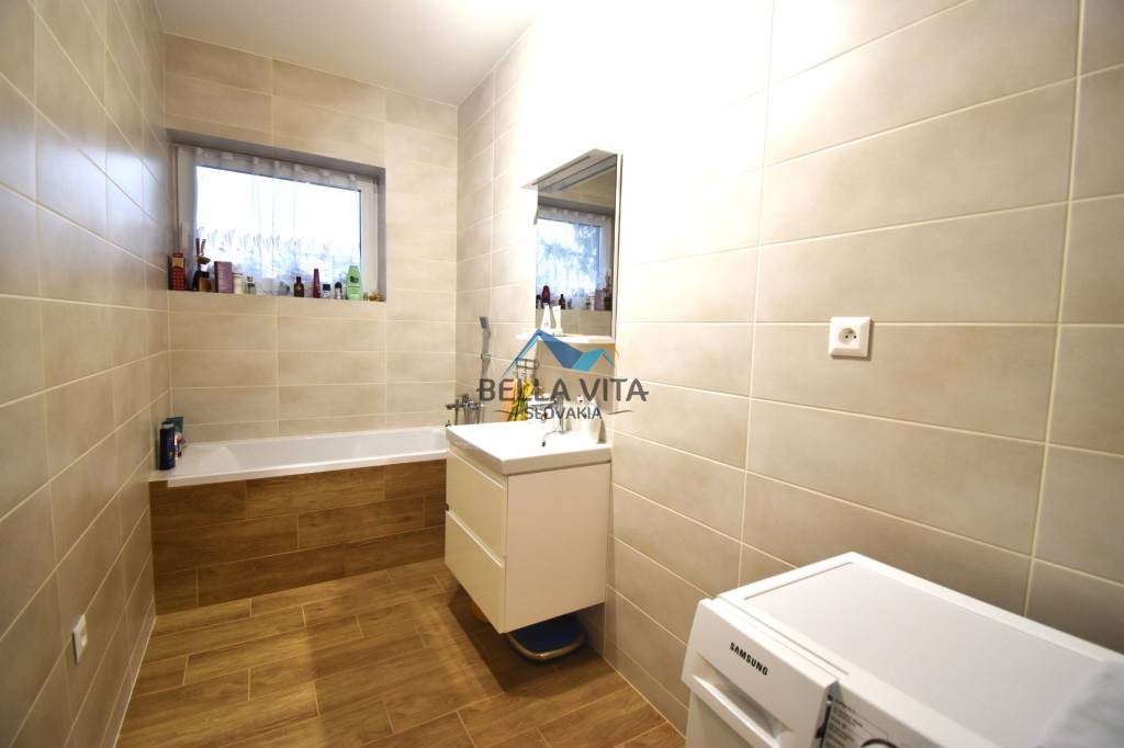 Moderný 3-izbový rodinný dom v Mostovej, pripravený na bývan - 12