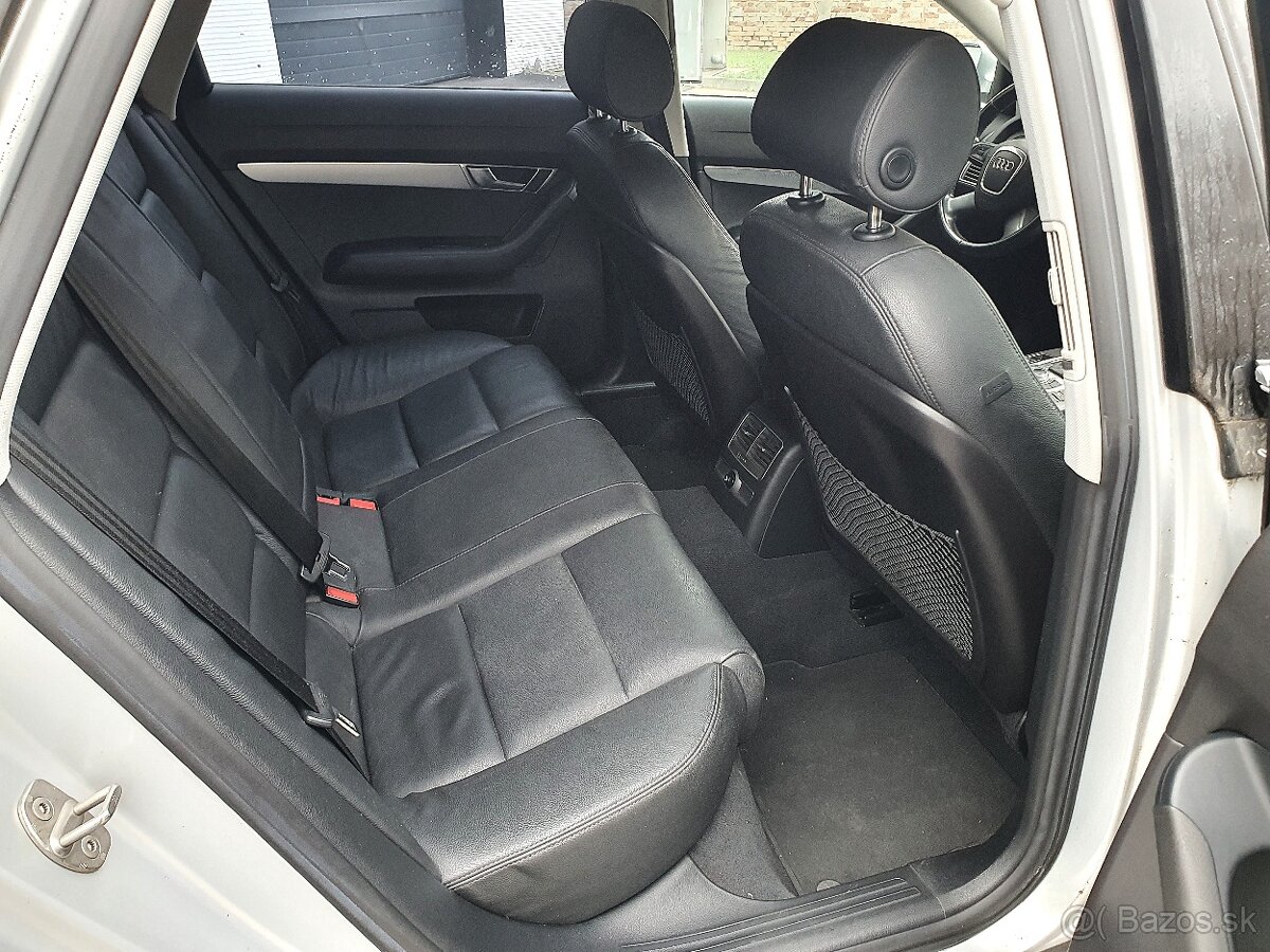 Audi A6 Avant 2.7 TDI quattro tiptronic 132 KW/AT6 - 12