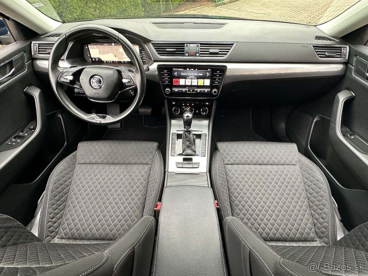 Škoda Superb III Combi Facelift s automatickou prevodovkou D - 12
