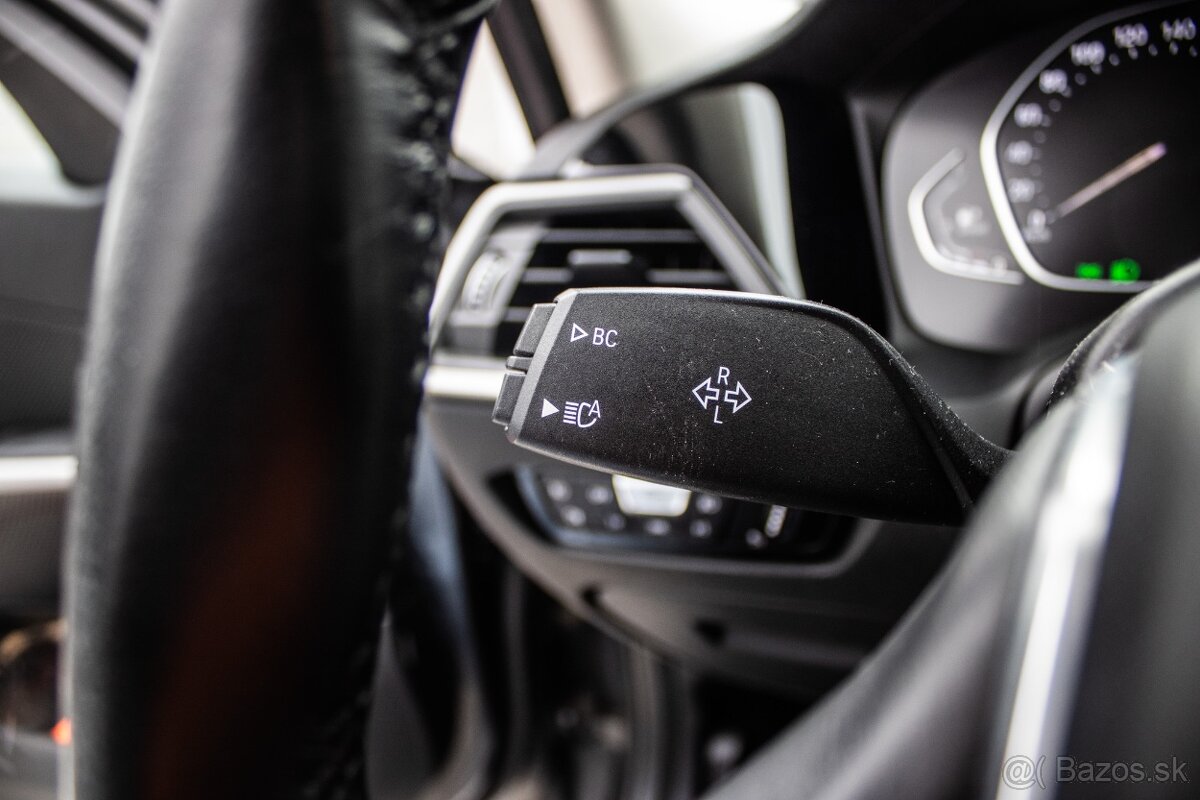 BMW Rad 3 Touring 320d mHEV xDrive - 12