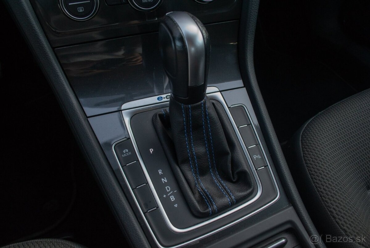 Volkswagen E- Golf Comfortline 2019 - 12