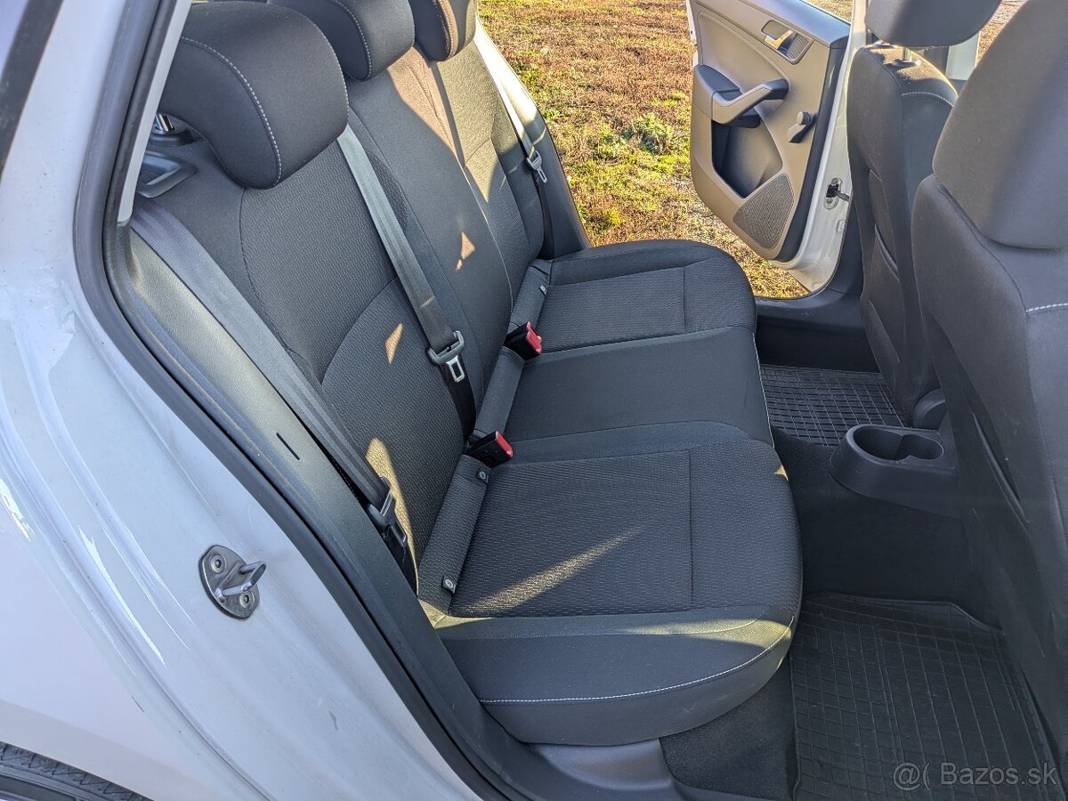 Škoda Rapid Spaceback SB 2016 - 1.2 TSI 81kw 110k - 12