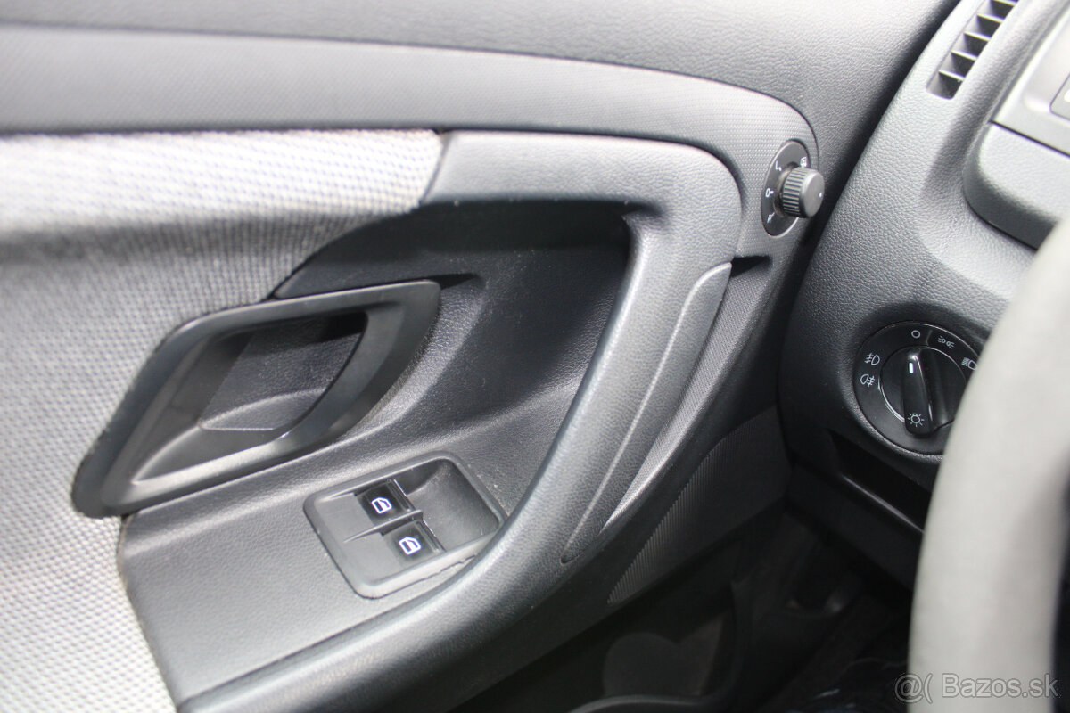 Škoda Fabia Combi 1.4 16V Ambiente - 12