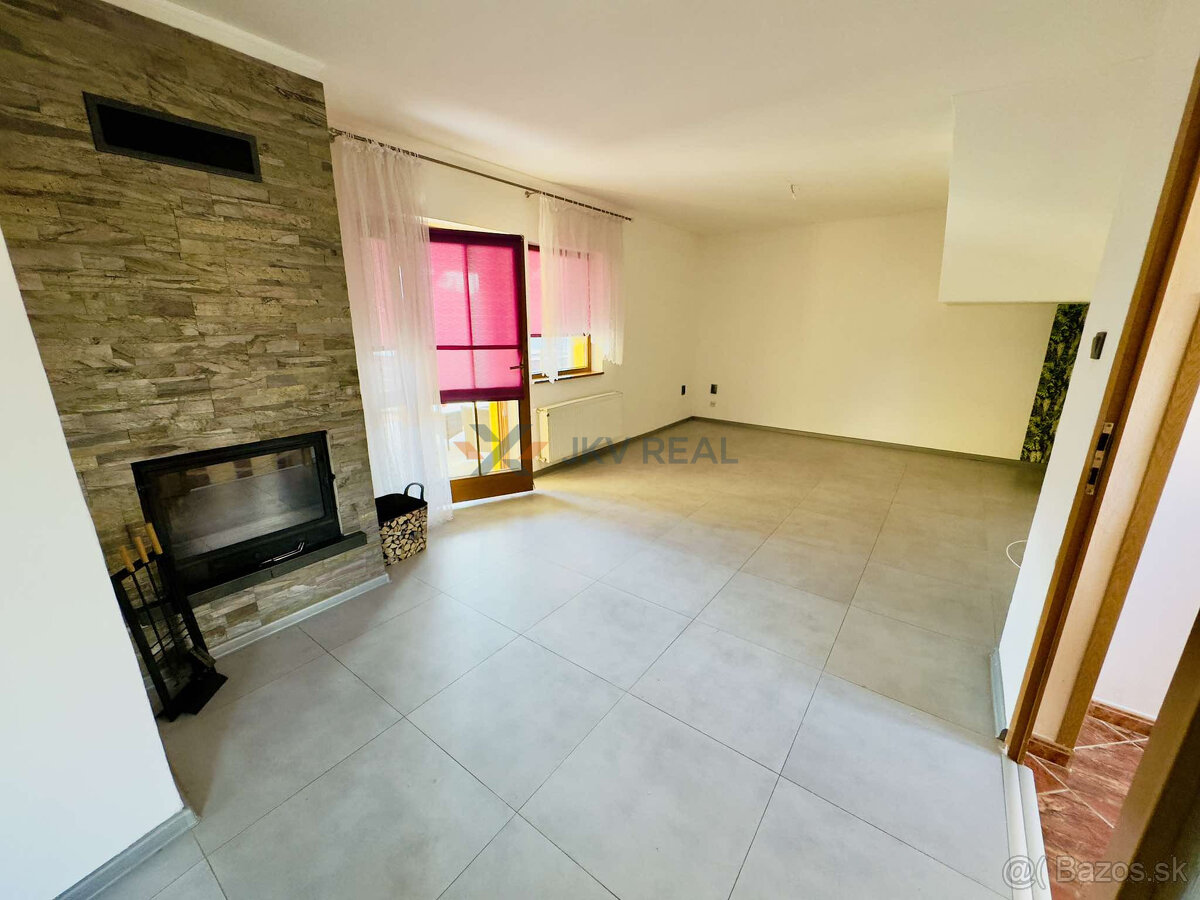 EXKLUZÍVNY RD, 6 IZBOVÝ RODINNÝ DOM, 300m2,VALALIKY - 12